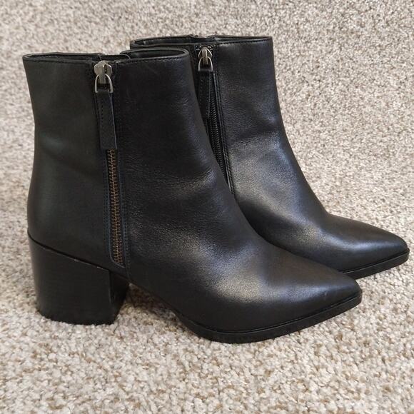 Linea Paolo Viva Black Leather Ankle Booties | Size 8.5 - Picture 1 of 16